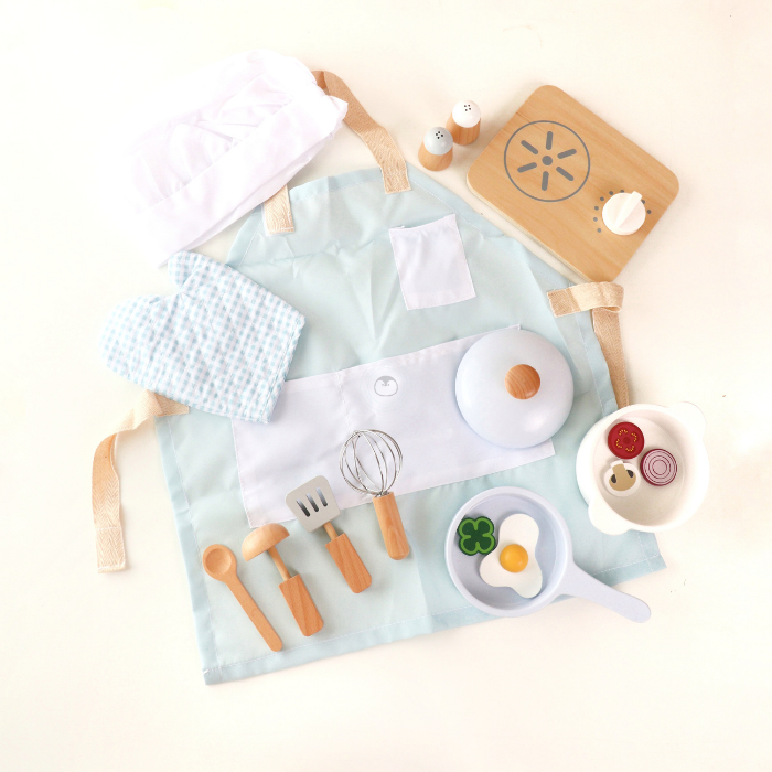 YUMI Chef Set - Mainan Pretend Play by Liliboo